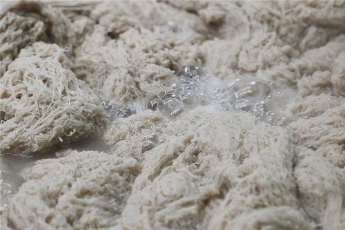 文化中國行 布依族土布制作技藝 把時光織進(jìn)經(jīng)緯 把傳承融入生活